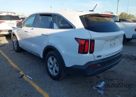 2022 Kia Sorento Lx z USA, uszkodzony, nr VIN 5XYRG4LC5NG125755